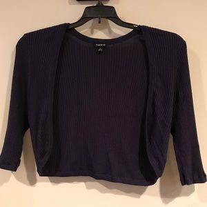 Navy blue 3/4 sleeve shrug